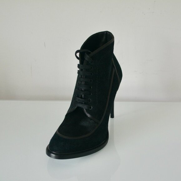 NWT WOMENS BURBERRY ENGLISH HERITAGE PANFIELD SUEDE ANKLE BOOTS - Picture 1 of 7